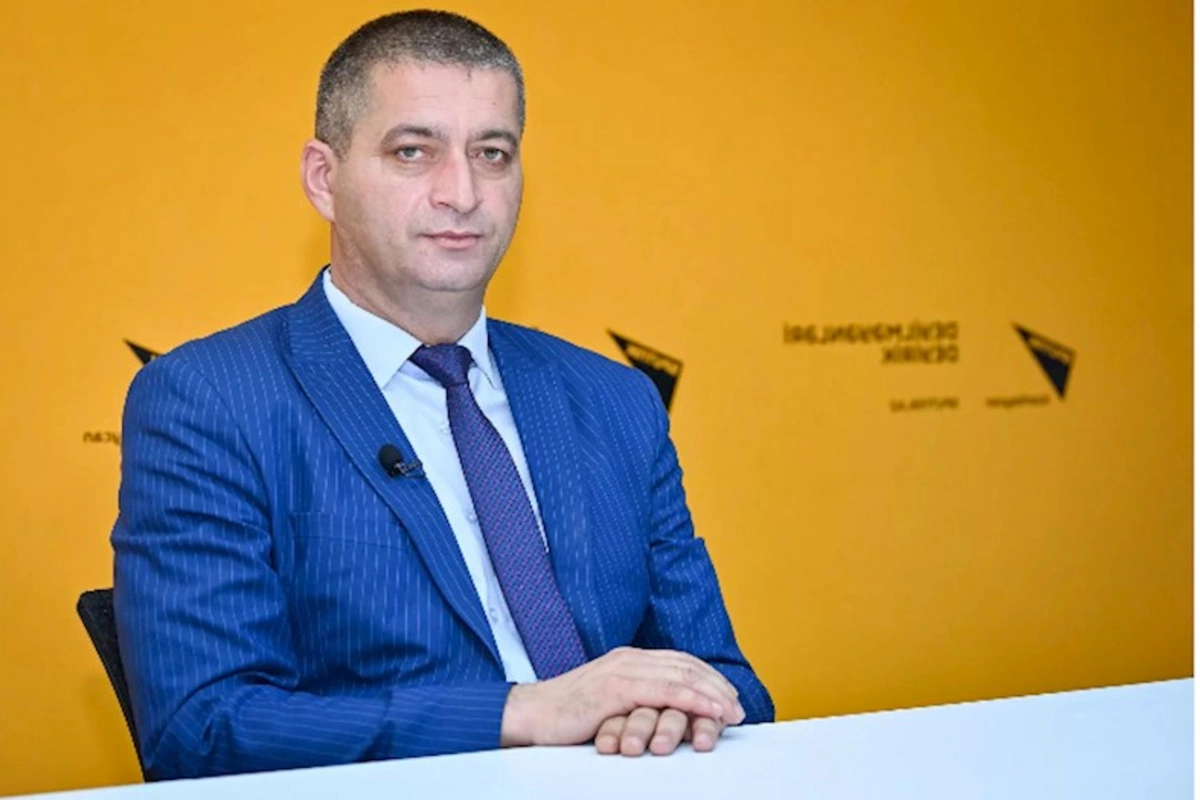 Deputatın iradının heç bir əsası yoxdur — Ekspert özəl məktəblərin qiymətindən DANIŞDI