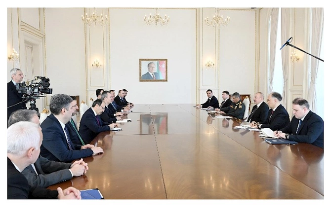 Prezident Türkiyə PA-nın komitə sədrini qəbul etdi — FOTOLAR (YENİLƏNİB) Prezident Türkiyə PA-nın komitə sədrini qəbul etdi — FOTOLAR (YENİLƏNİB)