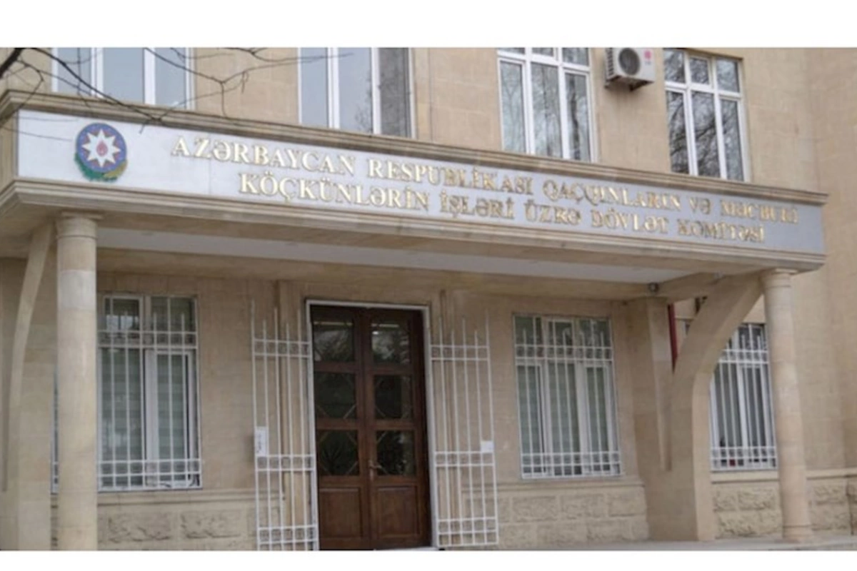 “Qaçqınkom”un departament direktoru cərimələndi