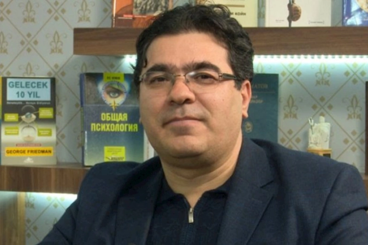 “Özəl məktəblərdə bu cür imkanlar var” — Şagirdlərin dərs yükü azaldıla bilərmi?