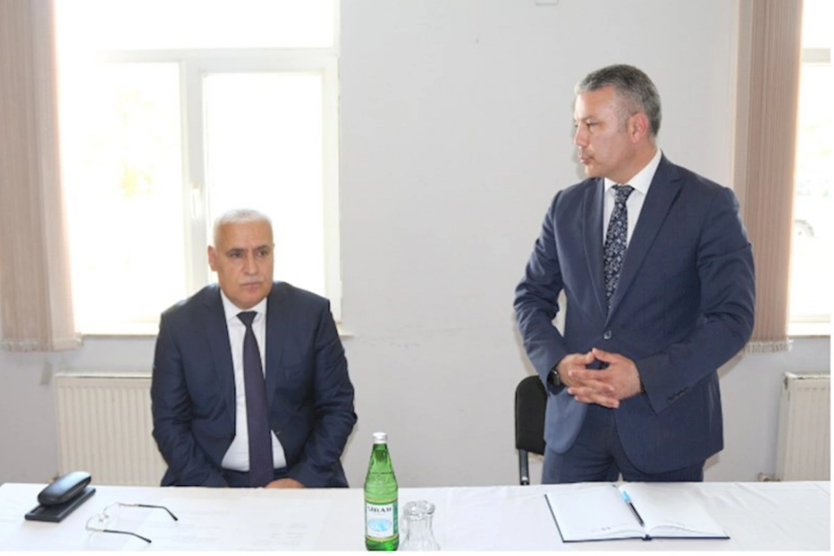 YAP Xətai rayon təşkilatında görüş keçirilib — FOTOLAR