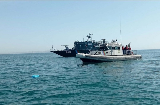 İrana məxsus qayıq Azərbaycan sərhədini pozdu: Saxlanılanlar var — FOTO