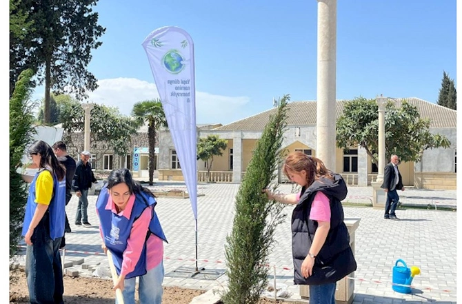 Samuxda ağacəkmə və təmizlik aksiyası keçirildi — FOTOLAR