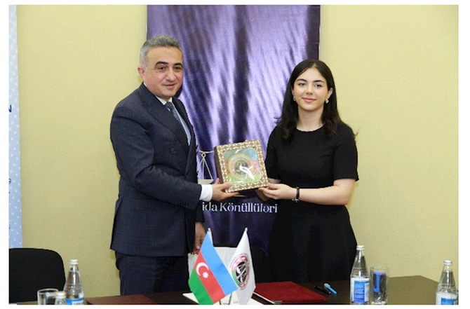 Vəkillər Kollegiyası ilə “Femida Könüllüləri” Təşkilatı arasında Memorandum imzalandı — FOTOLAR
