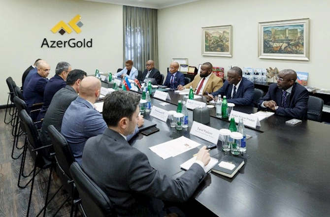 “AzerGold”da keniyalı iş adamları ilə görüş keçirildi — FOTO “AzerGold”da keniyalı iş adamları ilə görüş keçirildi — FOTO