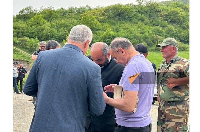 Ohanyan Azərbaycanla sərhədə gəldi — FOTO