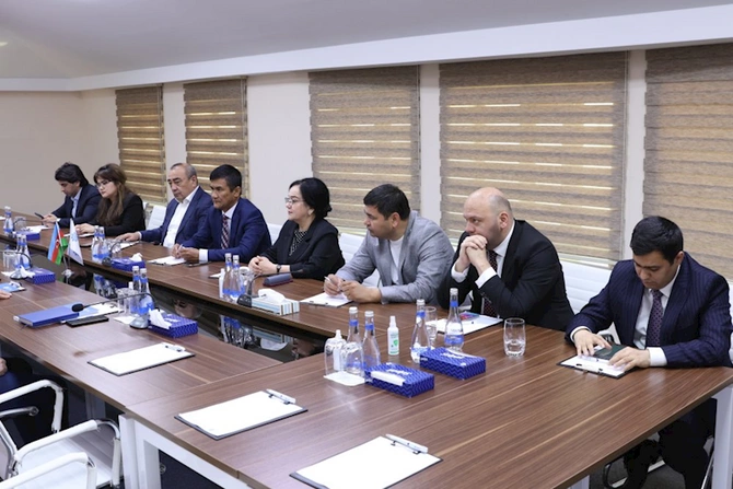 Medianın İnkişafı Agentliyində Özbəkistan Jurnalistlər İttifaqının nümayəndə heyəti ilə görüş keçirilib — FOTOLAR