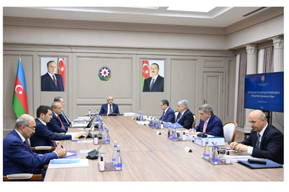 Baş nazir Azərbaycan İnvestisiya Holdinqinin iclasını keçirdi