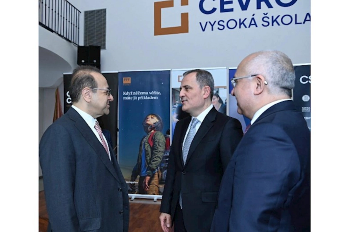 Ceyhun Bayramov Çexiyada bir sıra şəxslərlə fikir mübadiləsi apardı — FOTOLAR