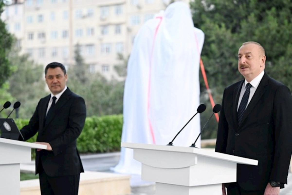 İlham Əliyev: Çingiz Aytmatovun Bakıdakı abidəsi birliyimizin, dostluğumuzun və qardaşlığımızın rəmzinə çevriləcək