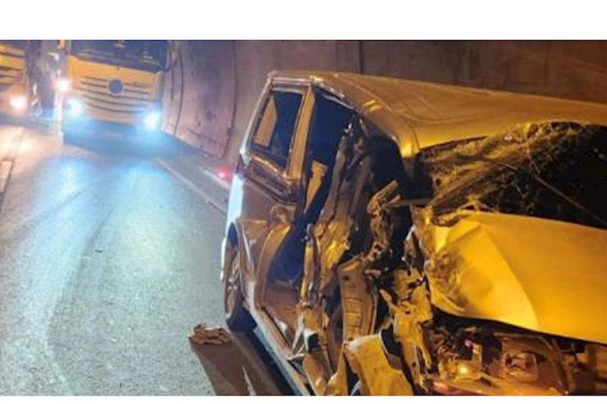 Zəncirvari yol qəzası: Ölən və yaralananlar var