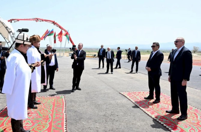 Prezidentlər Ağdamda məktəbin təməlqoyma mərasimində — FOTOLAR