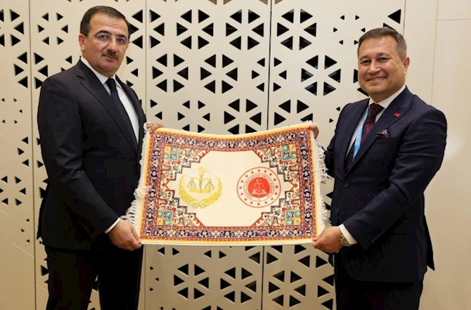 Mirsaleh Seyidov Türkiyədə keçirilmiş beynəlxalq tədbirdə iştirak etdi — FOTOLAR Mirsaleh Seyidov Türkiyədə keçirilmiş beynəlxalq tədbirdə iştirak etdi — FOTOLAR