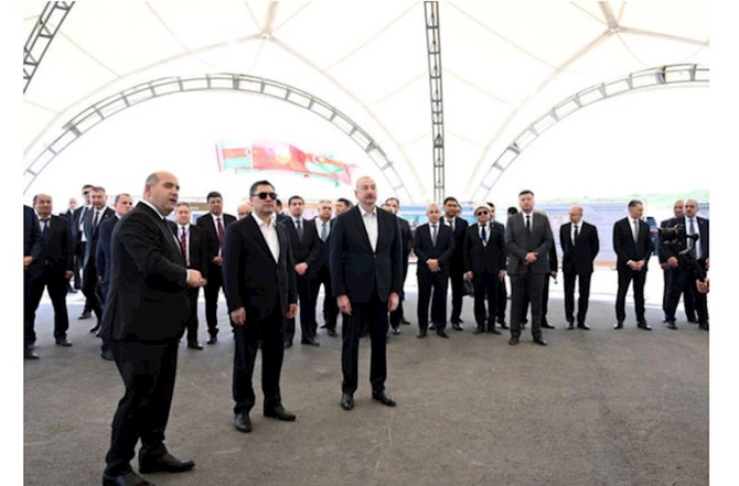 Prezidentlər Ağdamda məktəbin təməlqoyma mərasimində — FOTOLAR