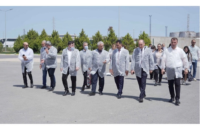 Kağızın Təkrar Emalı Fabrikinə mediatur — FOTOLAR