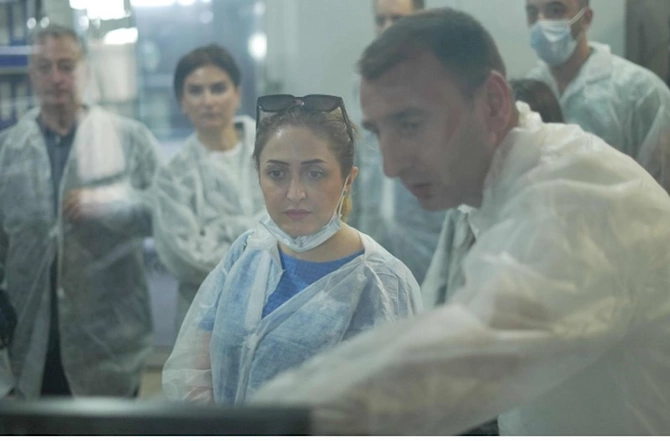 Kağızın Təkrar Emalı Fabrikinə mediatur — FOTOLAR