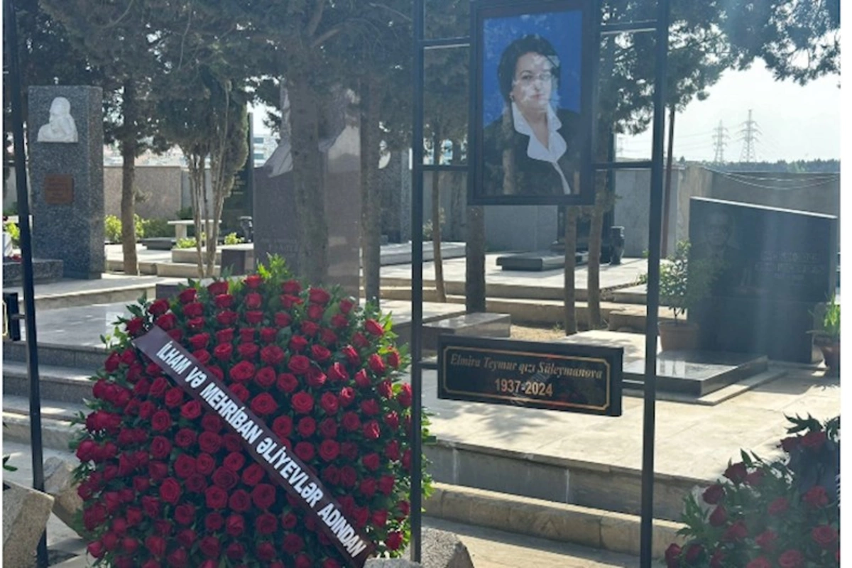 Prezident və xanımı Elmira Süleymanovanın dəfn mərasiminə əklil göndərdi