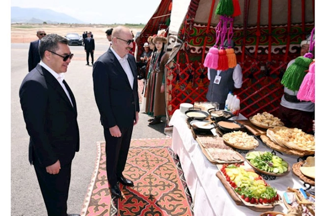Prezidentlər Ağdamda məktəbin təməlqoyma mərasimində — FOTOLAR