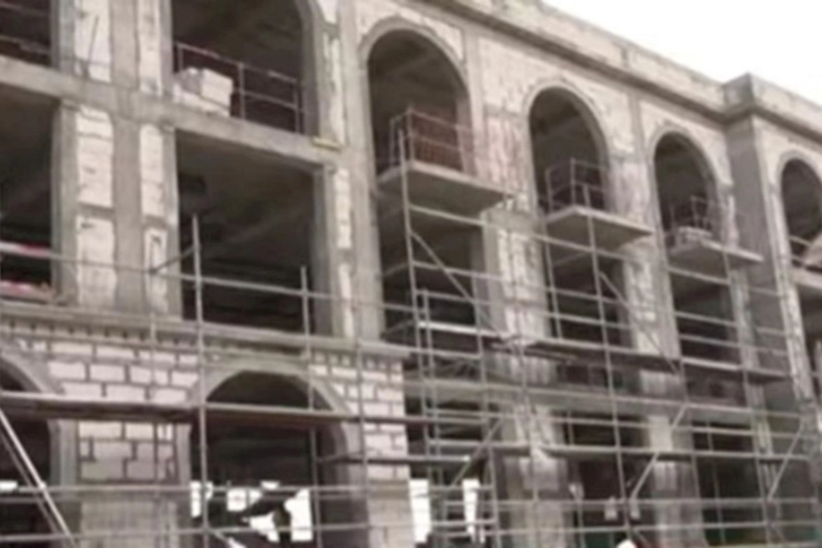 Şuşada 450 mənzilli kompleks tikilir — VİDEO