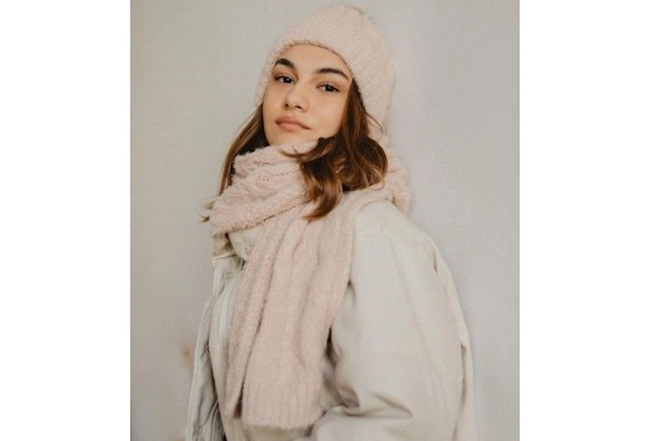 Bakıda 21 yaşlı model faciəli şəkildə öldü — FOTO Bakıda 21 yaşlı model faciəli şəkildə öldü — FOTO