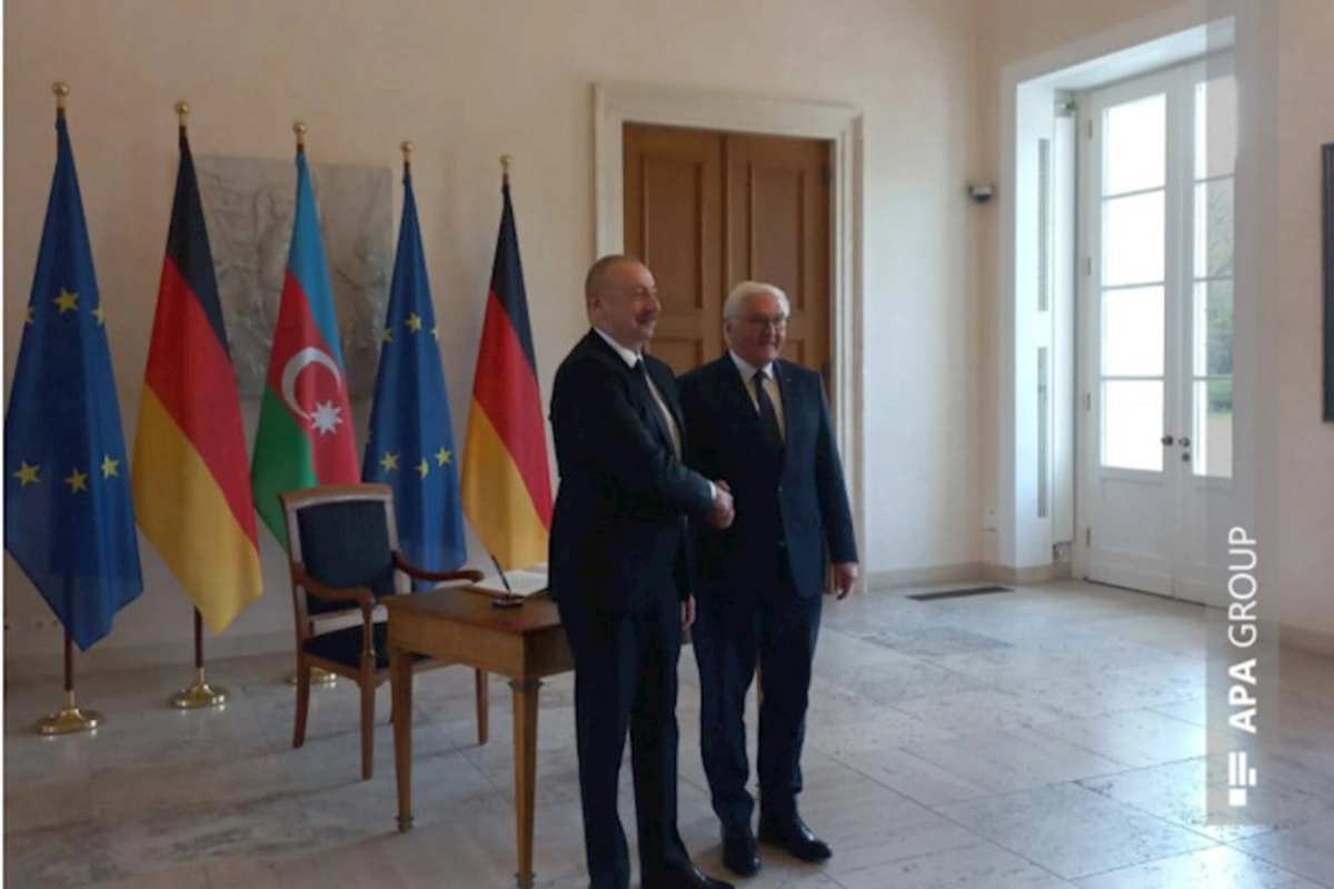Ştaynmayer Prezident İlham Əliyevi qarşılayıb