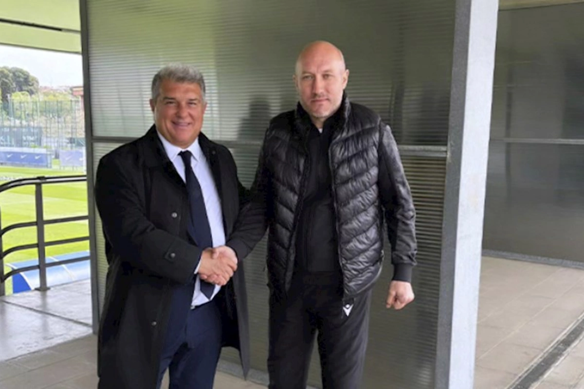 Samir Abasov “Barselona”nın prezidenti ilə görüşdü — FOTO