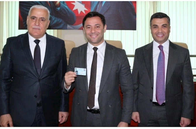 YAP Xətai rayon təşkilatında partiya sıralarına yeni qəbul olunanlara üzvlük vəsiqələri təqdim olundu — FOTO