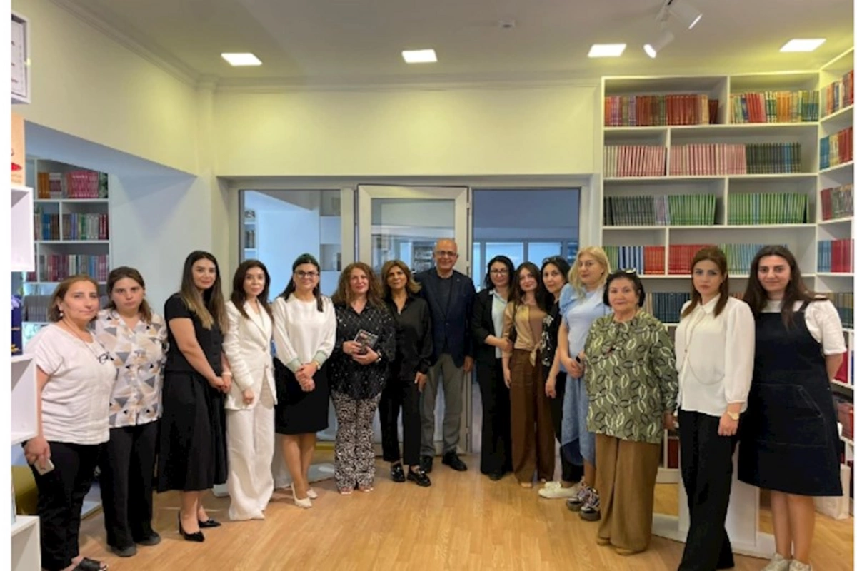 Səbail MKS-nin Mərkəzi Kitabxanasında Elçin Mirzəbəyli ilə görüş keçirilib — FOTOLAR