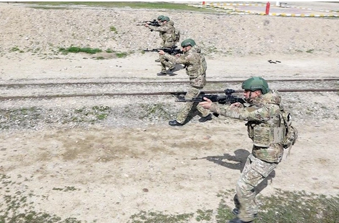 Xüsusi təyinatlılarımız Naxçıvanda — VİDEO/FOTO