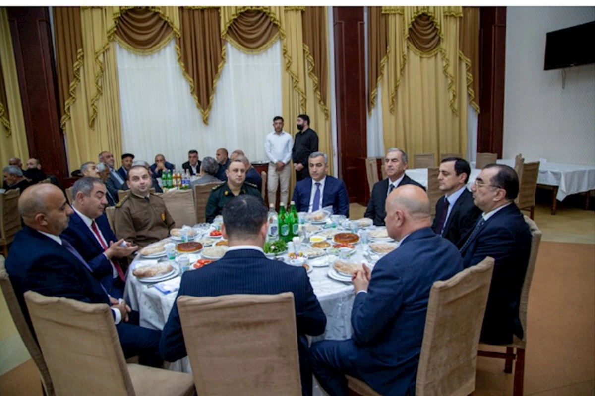 Ramazan ayı münasibətilə Salyanda iftar süfrəsi təşkil edilib — FOTOLAR