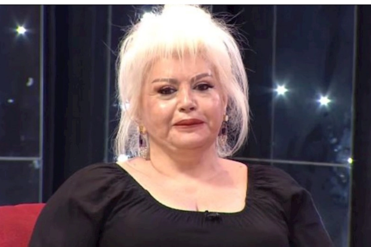 Mən indi Xalq artisti olmalıydım