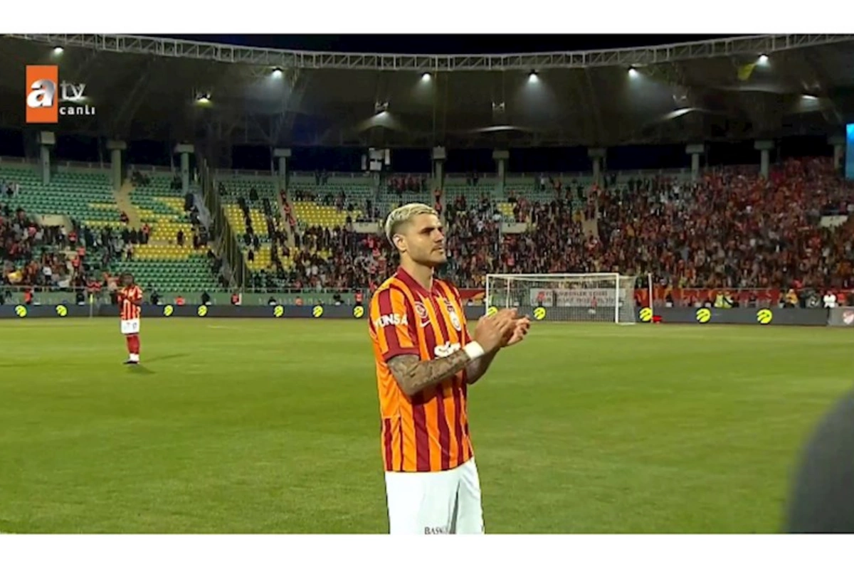 İkardi qol vurdu, Fənərbağça futbolçuları meydanı tərk etdi — VİDEO