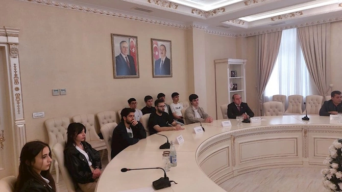 Sumqayıt ictimaiyyəti və gəncləri arasında ekoloji maarifləndirici tədbir keçirilib — FOTOLAR Sumqayıt ictimaiyyəti və gəncləri arasında ekoloji maarifləndirici tədbir keçirilib — FOTOLAR