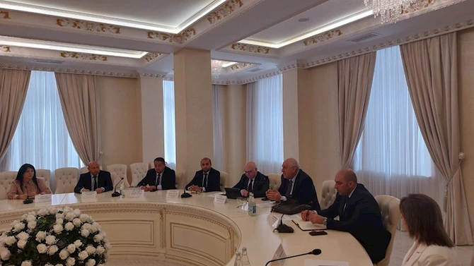 Sumqayıt ictimaiyyəti və gəncləri arasında ekoloji maarifləndirici tədbir keçirilib — FOTOLAR Sumqayıt ictimaiyyəti və gəncləri arasında ekoloji maarifləndirici tədbir keçirilib — FOTOLAR