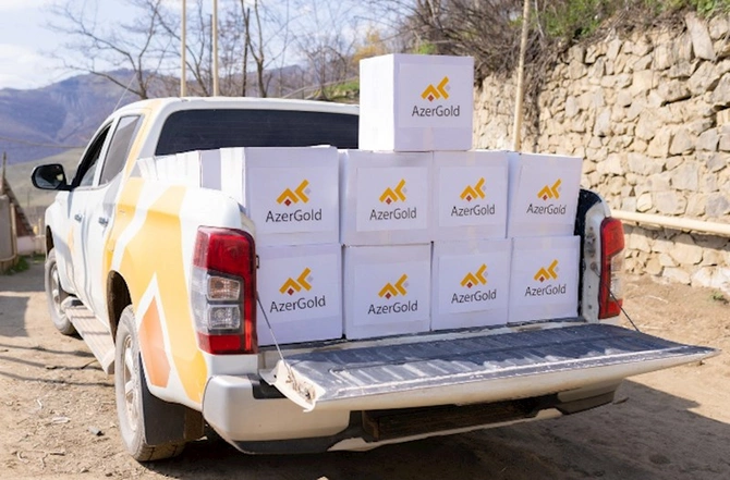 “AzerGold” Daşkəsəndə aztəminatlı ailələrə Ramazan sovqatı payladı — FOTOLAR “AzerGold” Daşkəsəndə aztəminatlı ailələrə Ramazan sovqatı payladı — FOTOLAR