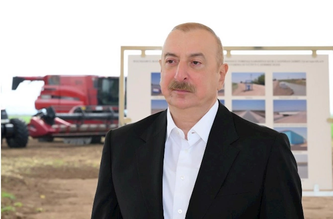 Prezident Hacıqabulda suvarma qurğuları kompleksi ilə tanış oldu — FOTOLAR