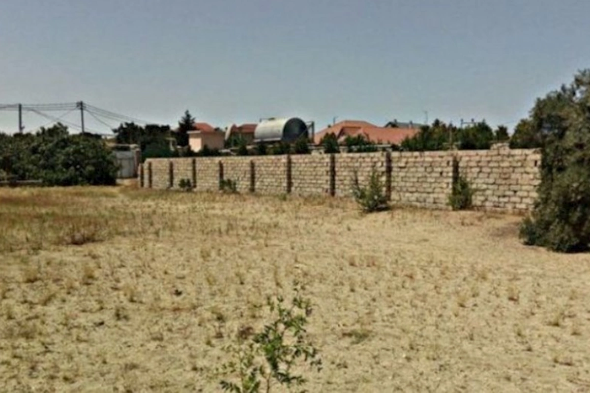 Bakıda kvadratmetrlə torpaq satılır — VİDEO