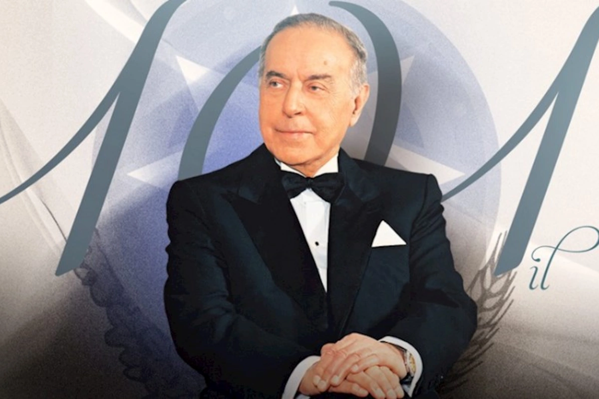 Ümummilli Lider Heydər Əliyevin anadan olmasının 101-ci ildönümüdür