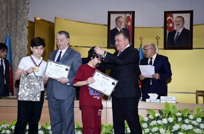 Əbədiyaşar Lider — FOTOLAR Əbədiyaşar Lider — FOTOLAR