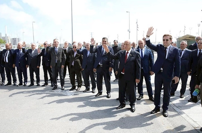 AHİK Heydər Əliyevin doğum günü münasibətilə 5450 aztəminatlı ailəyə sovqat göndərib — FOTOLAR