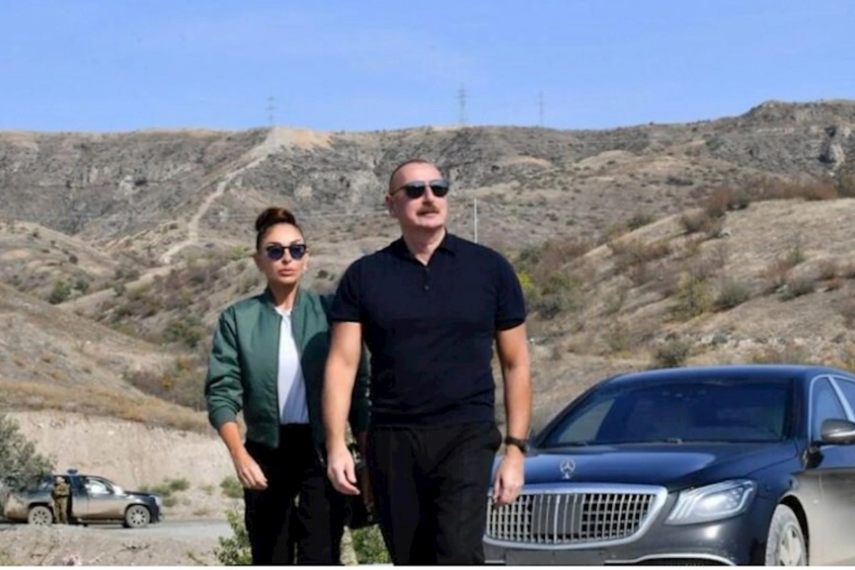 Prezident və birinci xanım Şuşaya köçmüş ilk sakinlərlə görüşdü