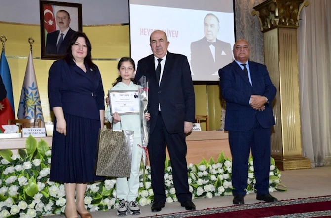 Əbədiyaşar Lider — FOTOLAR Əbədiyaşar Lider — FOTOLAR