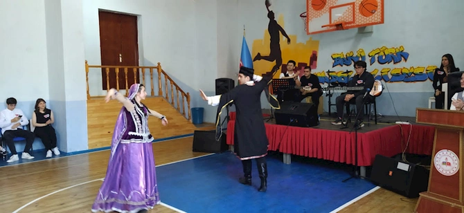 Bakıda “Qardaş musiqilər, qardaş rəqslər və qardaş ədəbiyyatlar” layihəsi çərçivəsində tədbir keçirilib — FOTO
