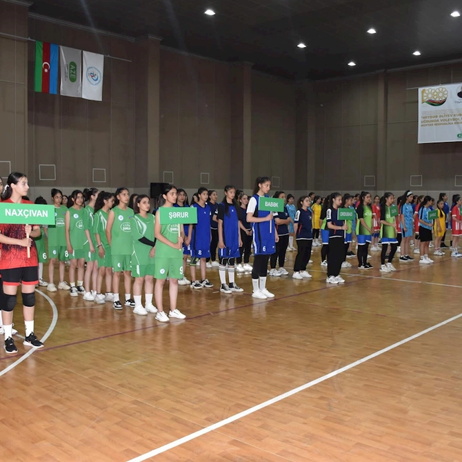 Naxçıvanda “Heydər Əliyev kuboku” uğrunda turnir keçirildi — FOTOLAR Naxçıvanda “Heydər Əliyev kuboku” uğrunda turnir keçirildi — FOTOLAR