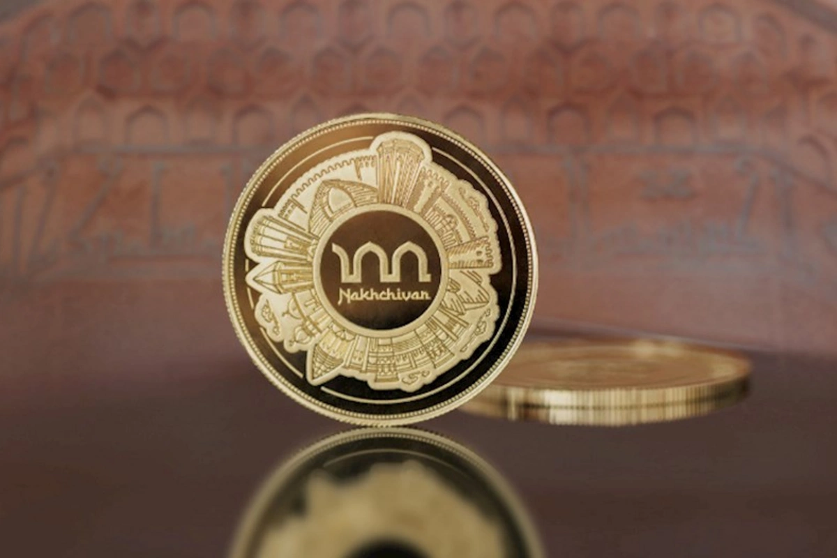 “AzerGold”un növbəti qızıl sikkəsi Naxçıvan MR-nın 100 illiyinə həsr olunub