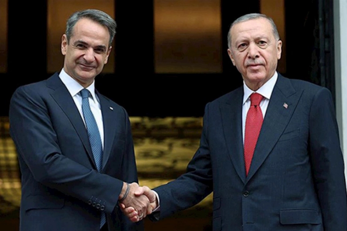 Ərdoğan Mitsotakislə görüşdü