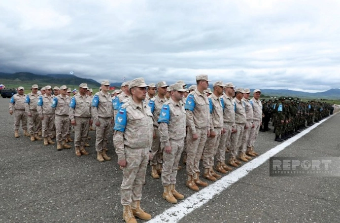 Xocalıda sülhməramlıların Qarabağdan çıxarılmasına həsr olunan tədbir keçirilib — FOTO (YENİLƏNİB) Xocalıda sülhməramlıların Qarabağdan çıxarılmasına həsr olunan tədbir keçirilib — FOTO (YENİLƏNİB)