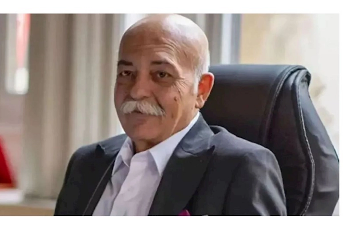 Məşhur aktyor əməliyyatdan sonra ilk dəfə görüntüləndi