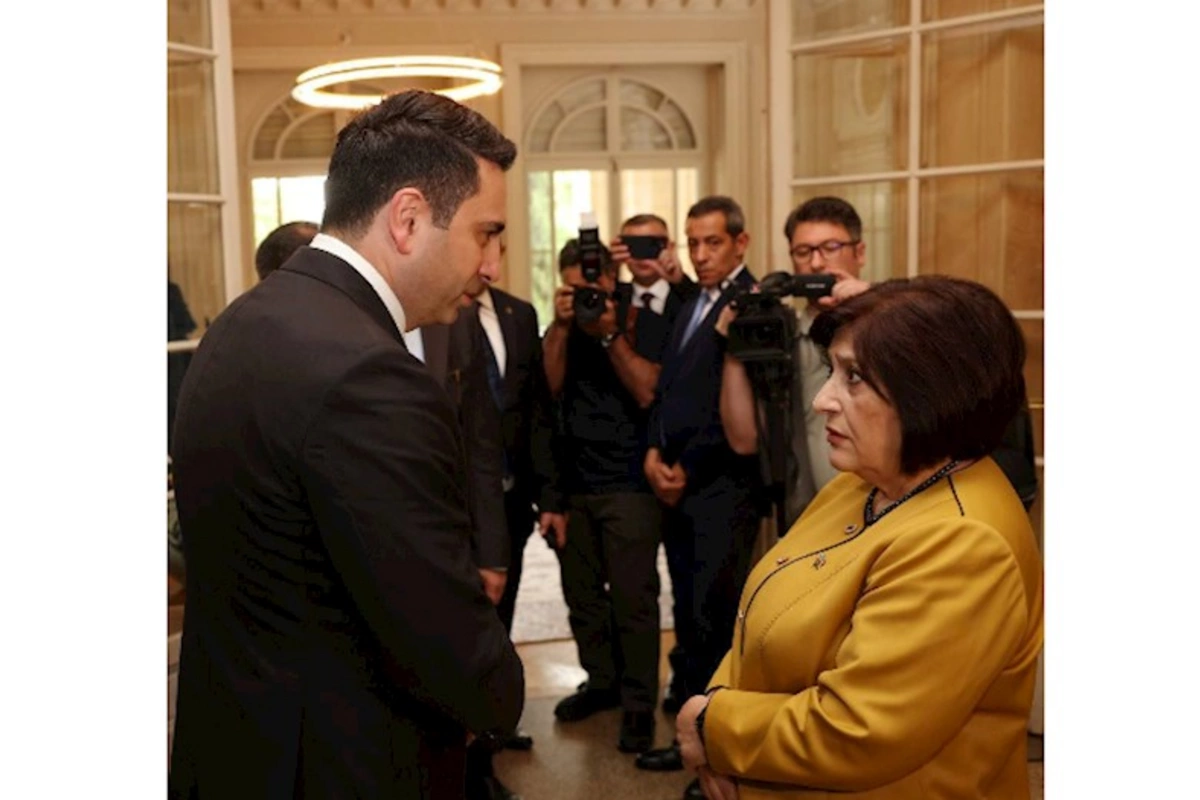 Sahibə Qafarova Simonyanla söhbətləşdi