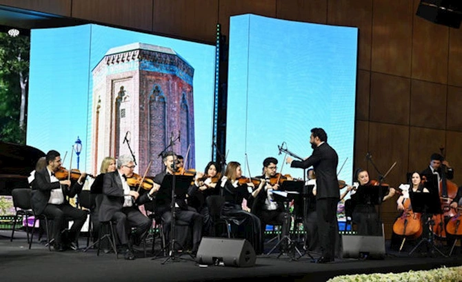 İlham Əliyevin adından Aleksandr Lukaşenkonun şərəfinə dövlət ziyafəti verilib — FOTOLAR